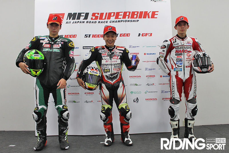 全日本RR第5戦鈴鹿【ST600決勝】三つどもえの戦いを制した小山知良が今季2勝目