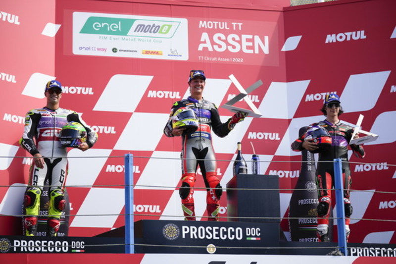 FIM エネル MotoEワールドカップ第4戦オランダ 決勝レース1