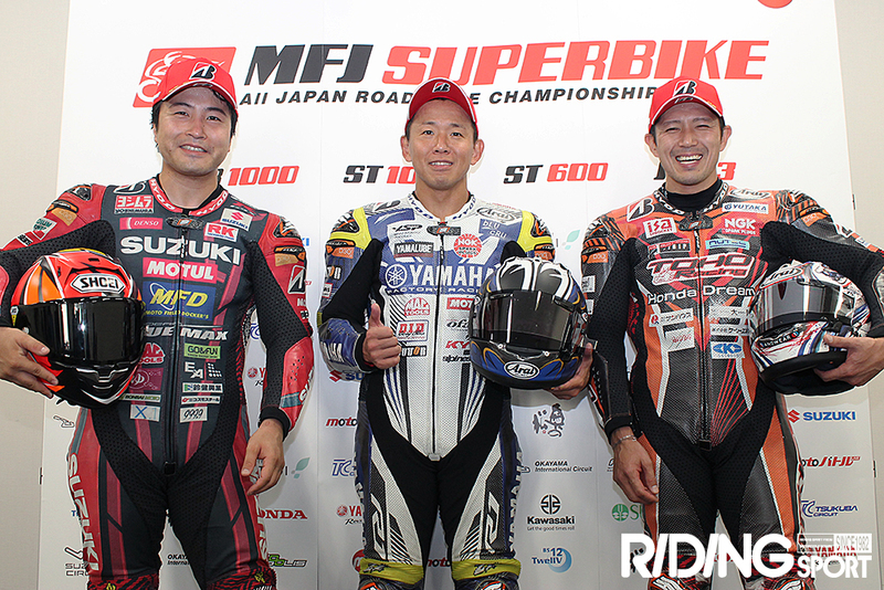 全日本RR第8戦鈴鹿【JSB1000レース1】王者中須賀克行が20周のレース1を制す