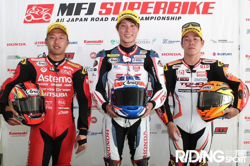 全日本RR第6戦九州【ST1000レース2】國井勇輝がドッグファイトを制して今季3勝目